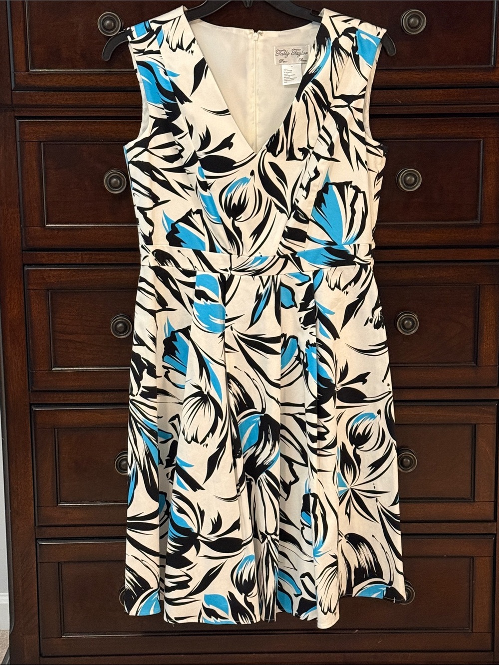 Floral Sleeveless Dress - Black, White, and Blue